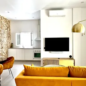 Apartamento Nuevo Con Localizacion Excepcional Apartamento